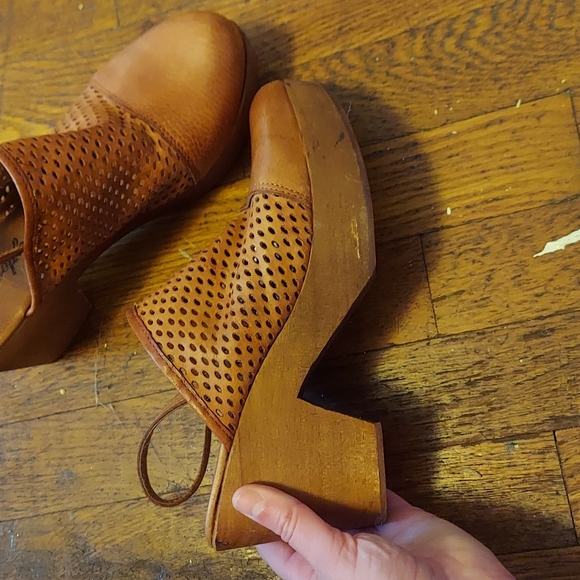 Free People clogs - Picture 3 of 3